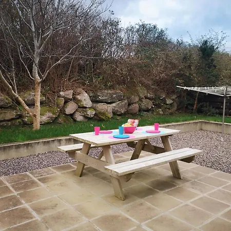 Holiday home 4 Bedroomed House In Close To The *